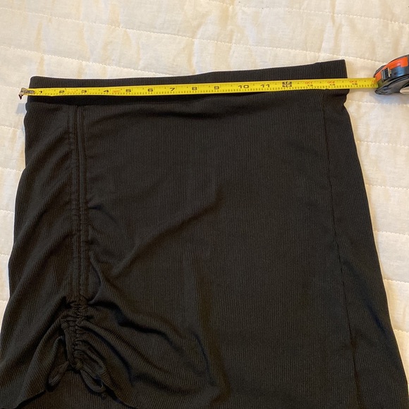 NEW Ribbed swim cover up skirt - Picture 3 of 5